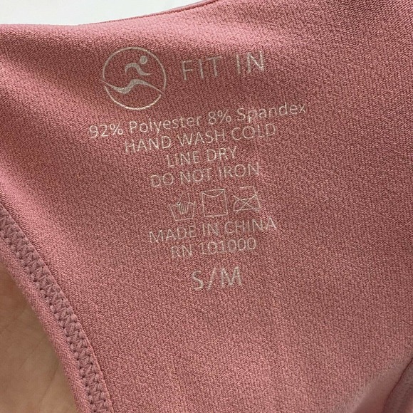 FIT IN Sleeveless One-Piece Small/Medium - Picture 3 of 4